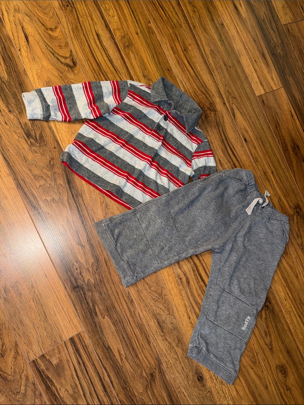18-24m VTG Roots Grey and Red Kids Drawstring Pants and long sleeve
